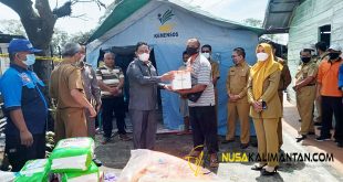 Serahkan Bantuan
