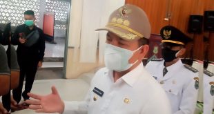 Bupati Sesalkan