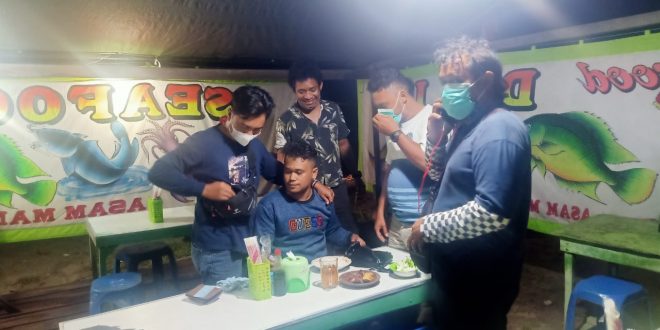Motor Dipinjam