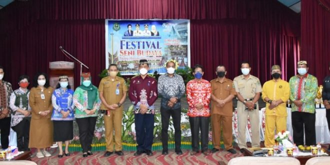 Lomba Festival