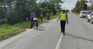 Empat Orang