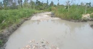 Warga Dua Desa