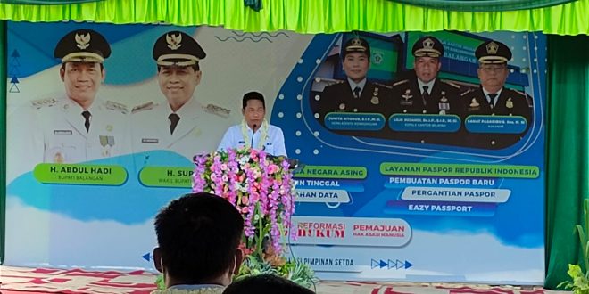 Bupati Abdul Hadi